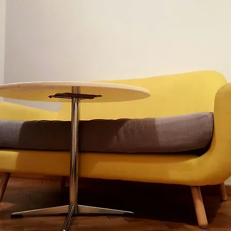 Pillows Party Апартаменты *